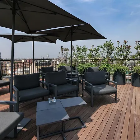 Prestige Boutique - Piazza Duomo View Apartmán