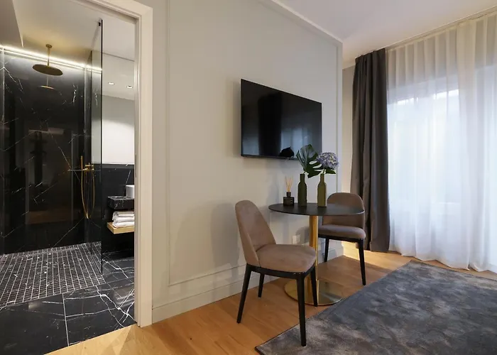 Prestige Boutique - Piazza Duomo View Apartamento 4*
