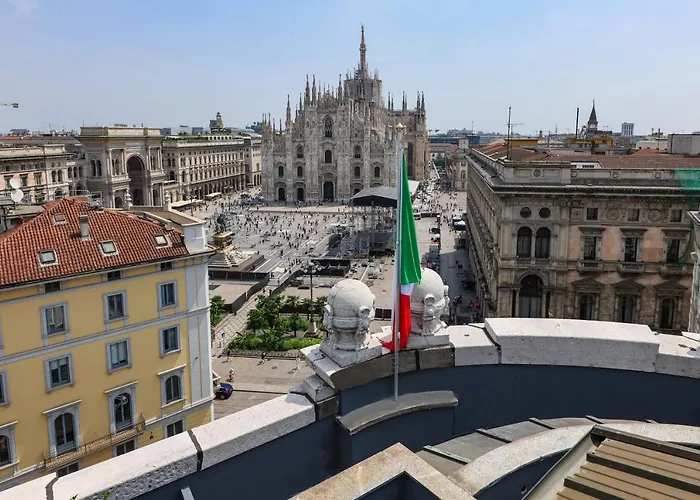 Prestige Boutique - Piazza Duomo View Milán