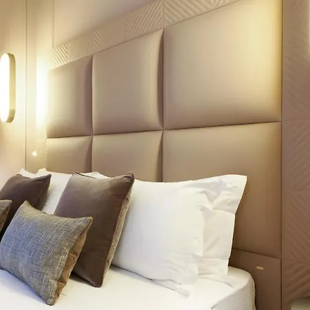 Prestige Boutique - Piazza Duomo View Apartment *
