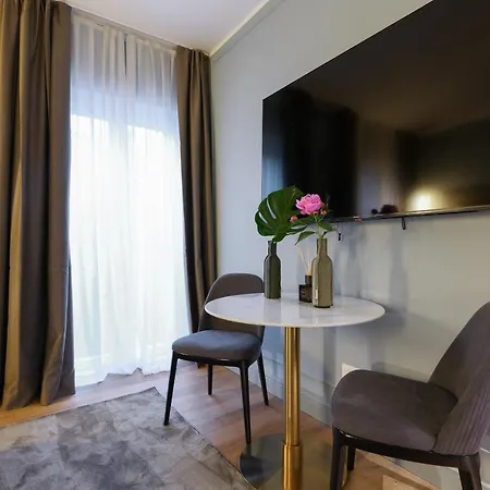 Apartment Prestige Boutique - Piazza Duomo View Milan