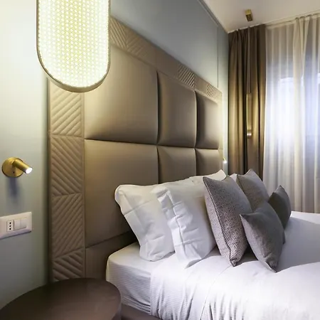 Prestige Boutique - Piazza Duomo View Apartment