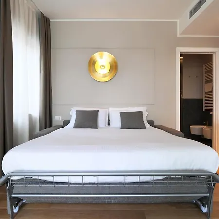 Prestige Boutique - Piazza Duomo View Apartment *