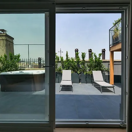Prestige Boutique - Piazza Duomo View Apartment Milan