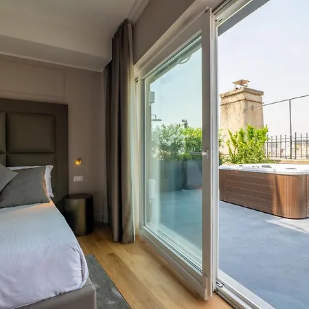 Prestige Boutique - Piazza Duomo View Apartment *